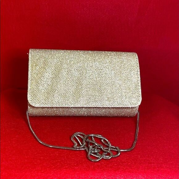 Handbags - Vintage La Regale Handbag 